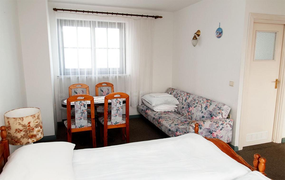 Dom Nad Morzem U Ewy Chlopy Appartement Buitenkant foto
